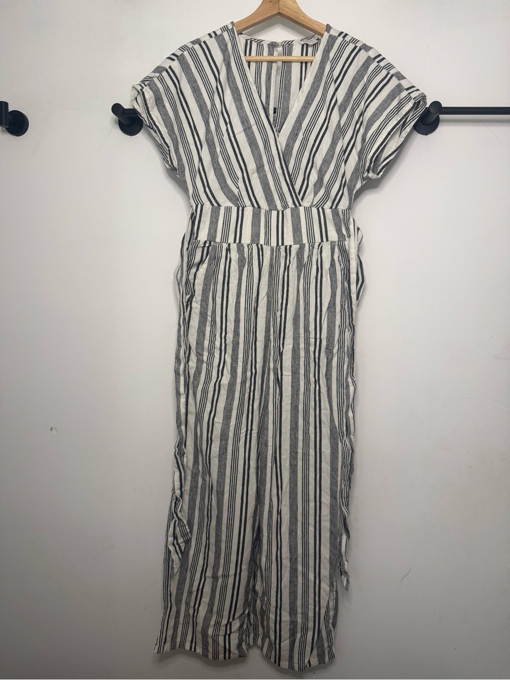 American Eagle Outfitters Black & White Striped V-Neck Wide-Leg Jumpsuit - Picture 2 of 5